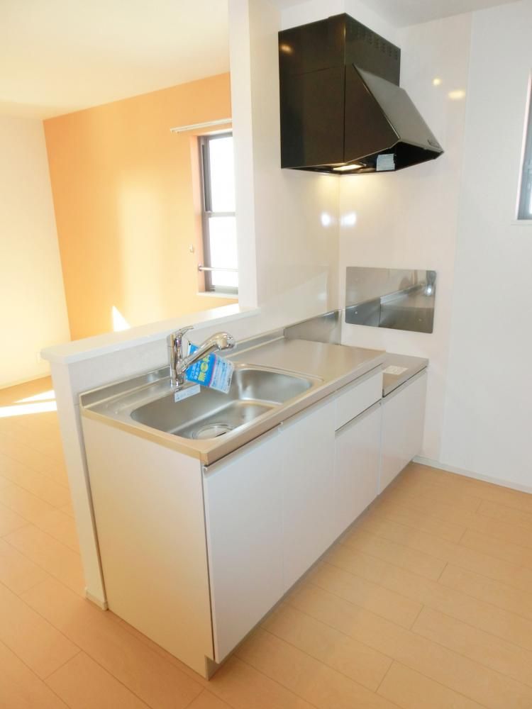 �y�L�b�`���z�@