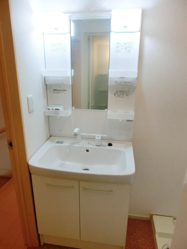 �y���ʏ��z�@