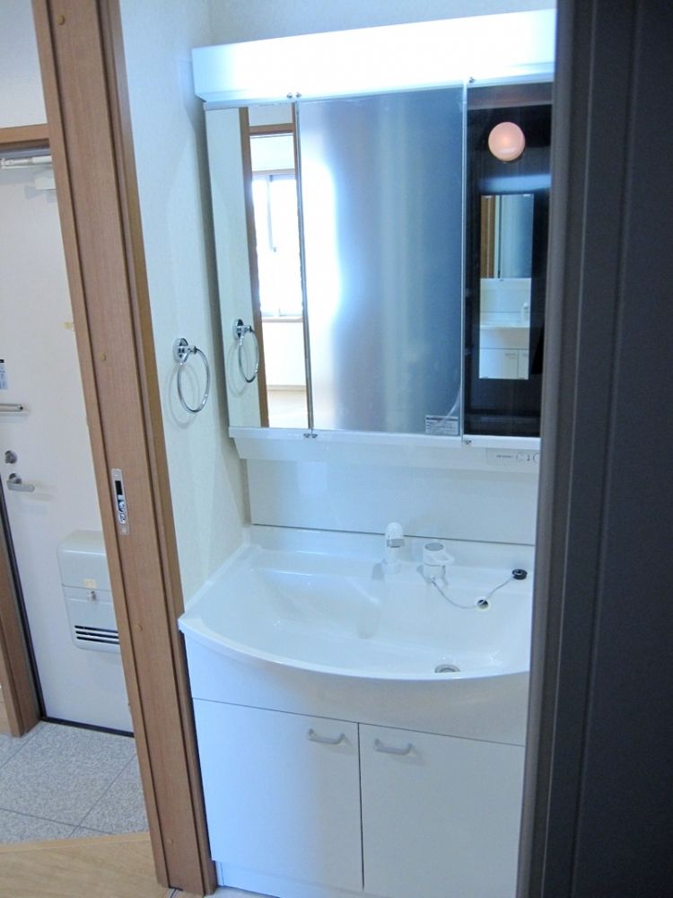 �y���ʏ��z�@