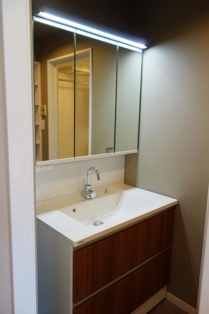 �y���ʏ��z�@