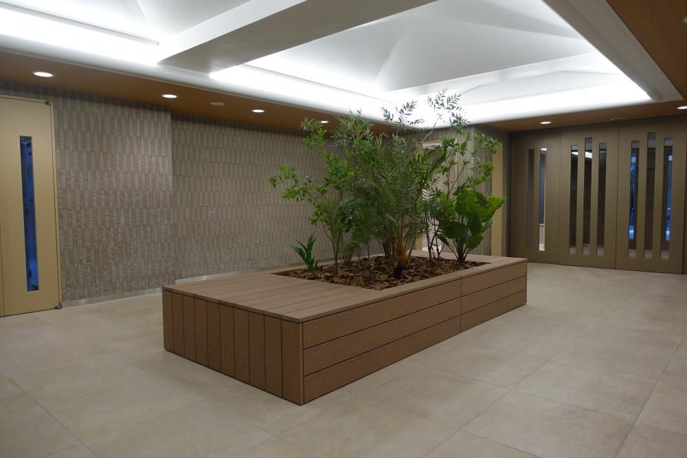 �y�G���g�����X�z�@