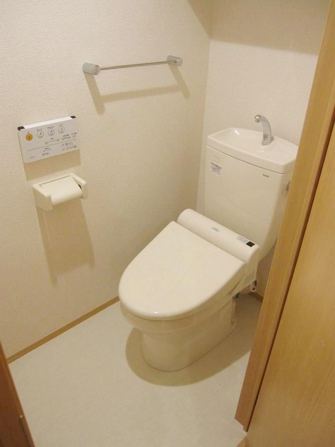 �y�g�C���z�@