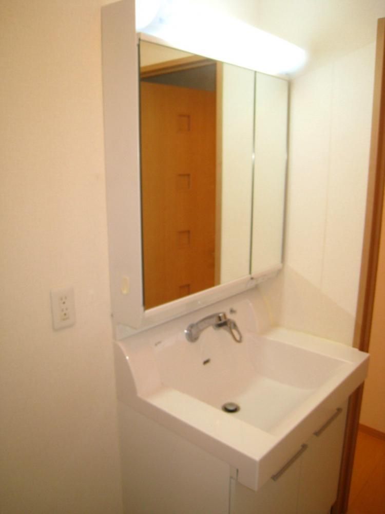 �y���ʏ��z�@