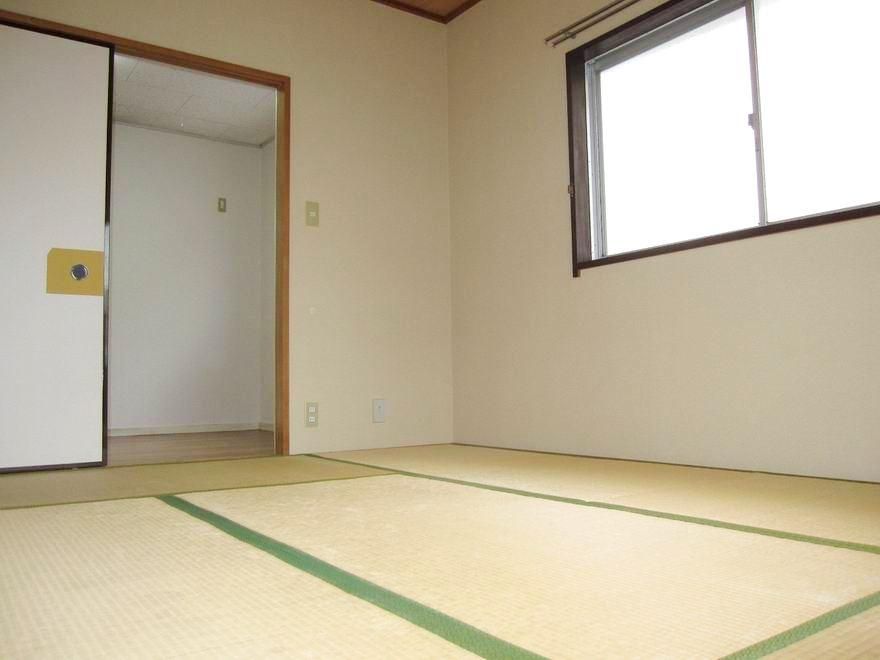 �y�Q���z�@