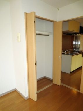 �y���[�z�@