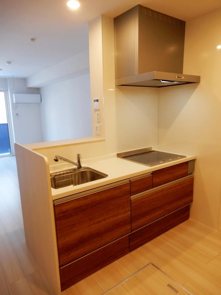 �y�L�b�`���z�@