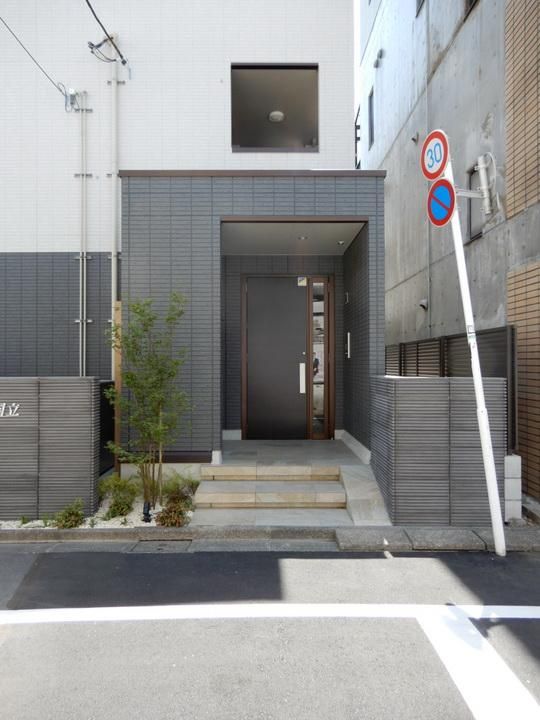 �y�G���g�����X�z�@