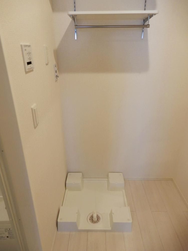 �y���̑��ݔ��z�@