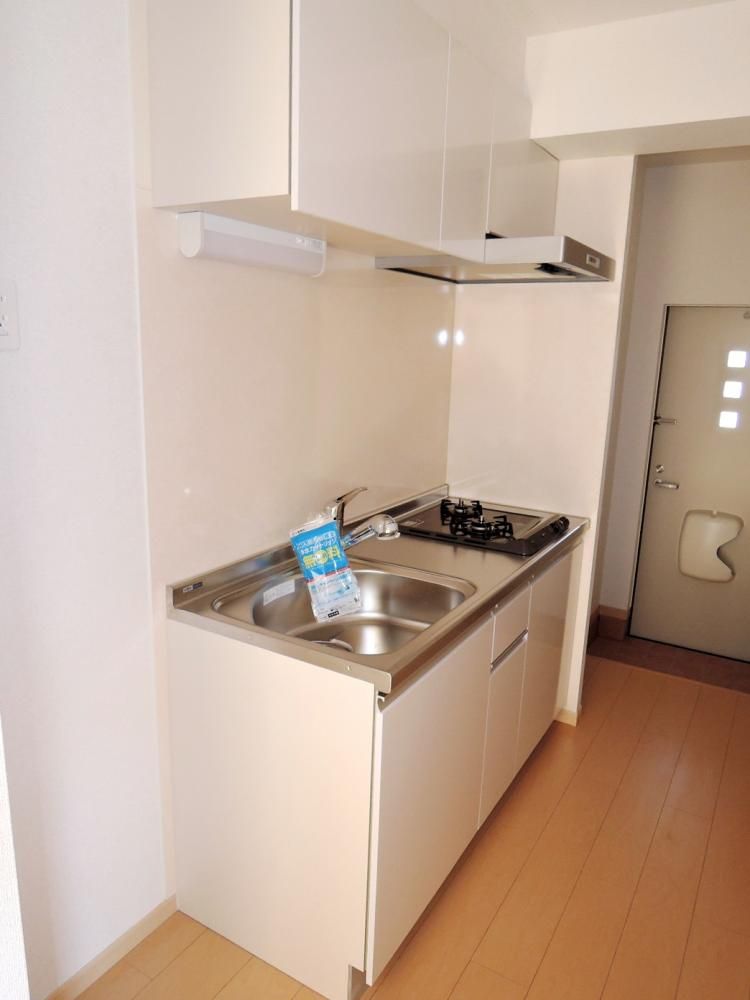 �y�L�b�`���z�@