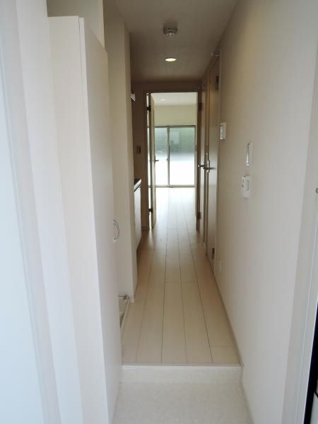 �y�Z�L�����e�B�z�@