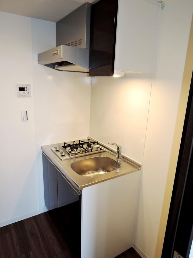 �y�L�b�`���z�@