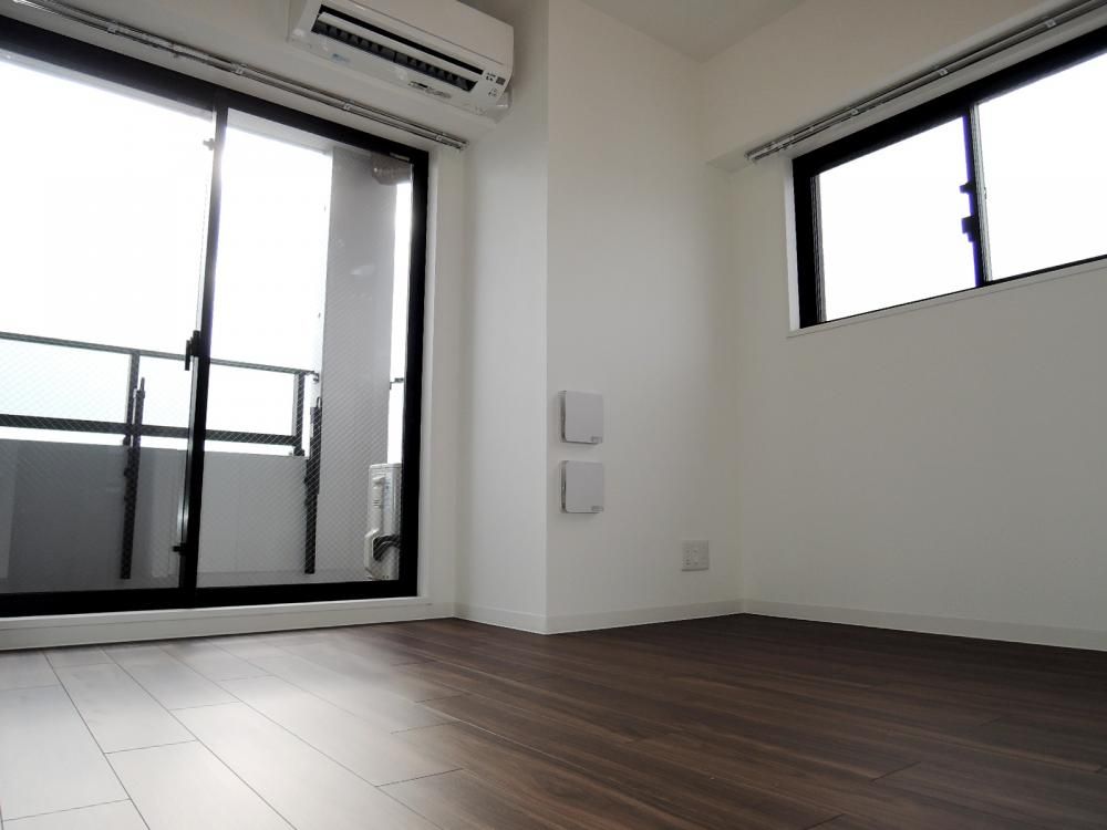 �y�Q���z�@