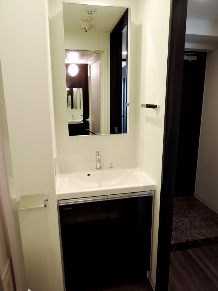 �y���ʏ��z�@