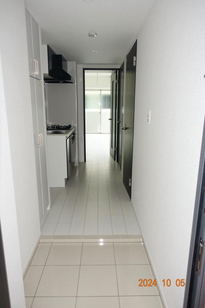 �y�Z�L�����e�B�z�@