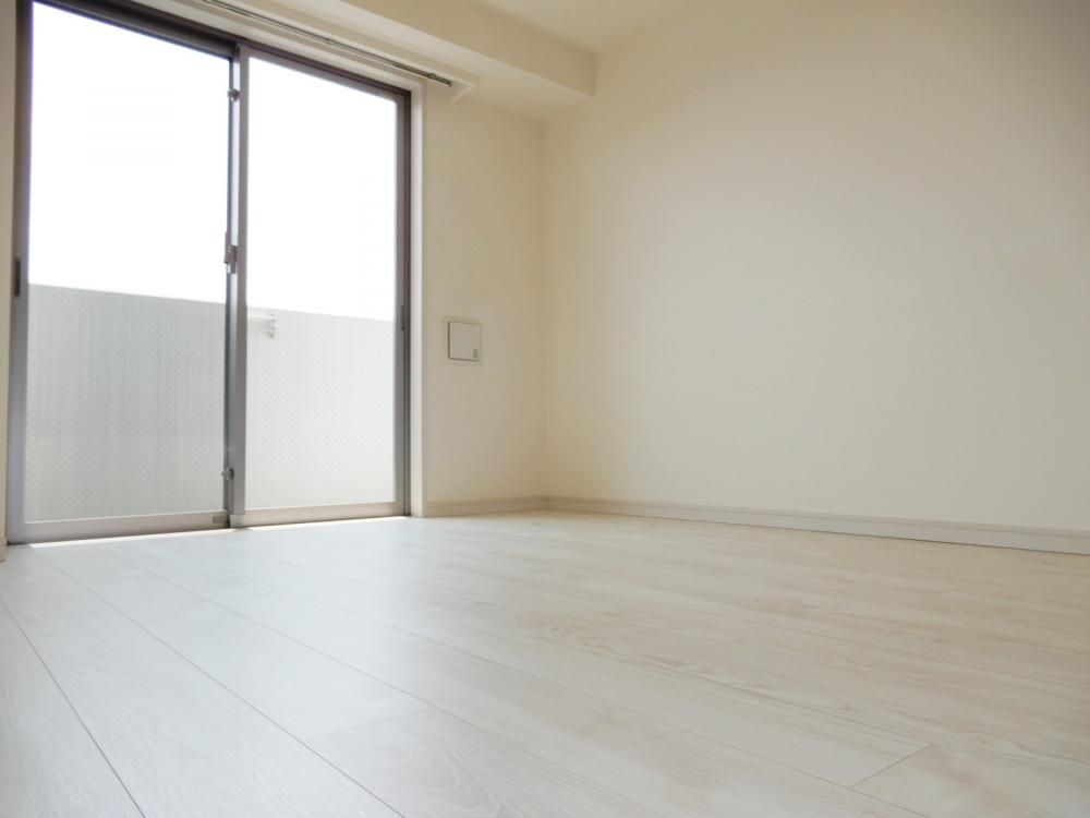 �y�Q���z�@