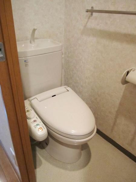 �y�g�C���z�@