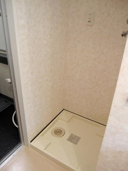 �y���̑��ݔ��z�@