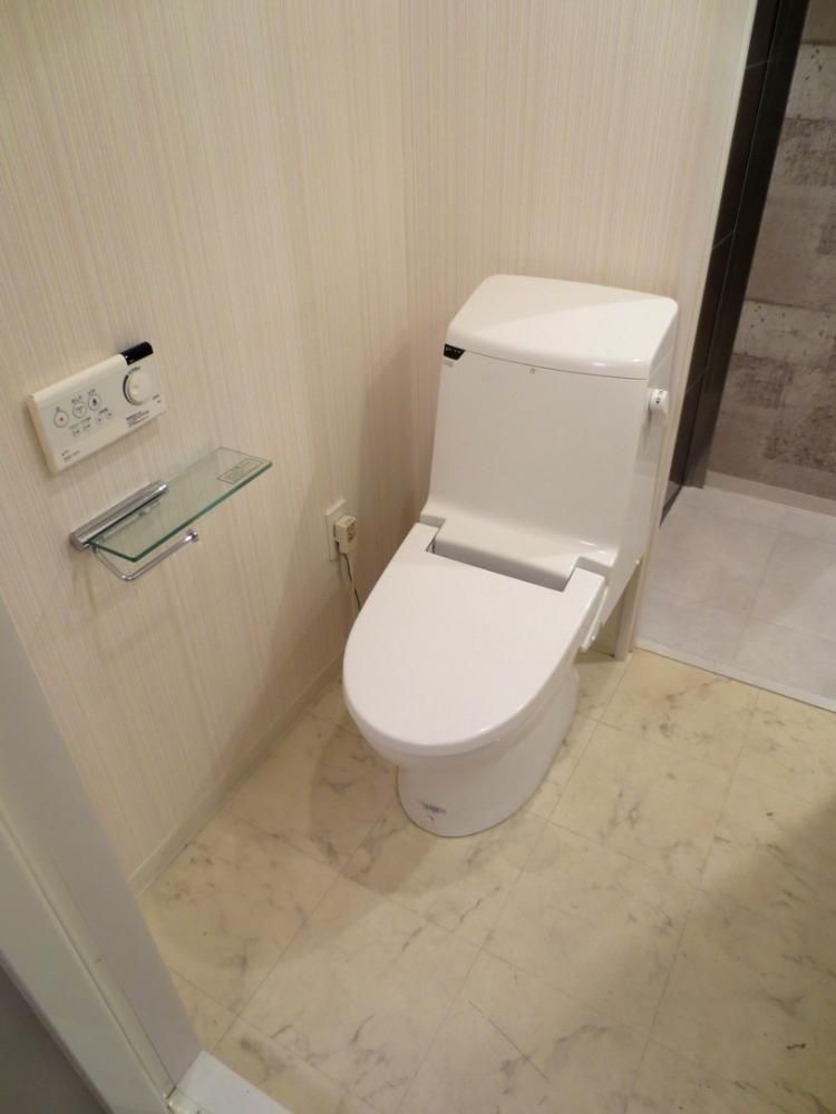 �y�g�C���z�@