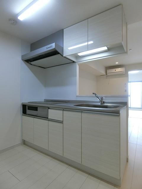 �y�L�b�`���z�@