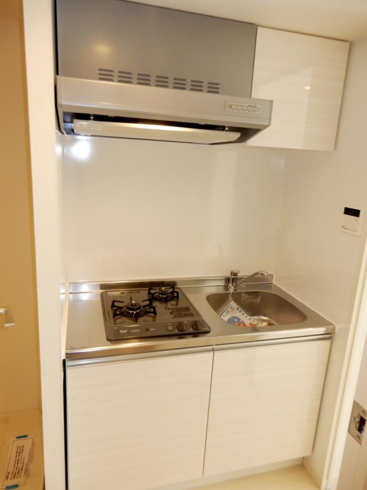 �y�L�b�`���z�@