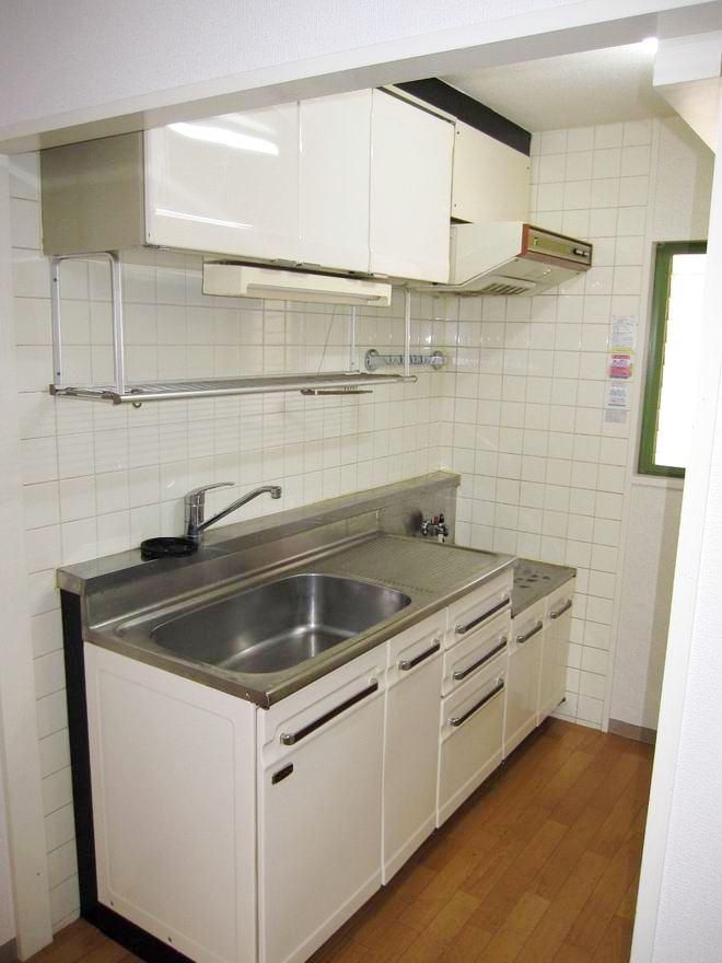 �y�L�b�`���z�@