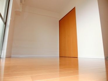 �y���ԁE���r���O�z�@