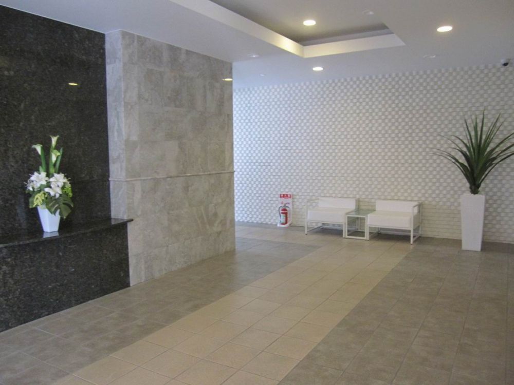 �y�G���g�����X�z�@