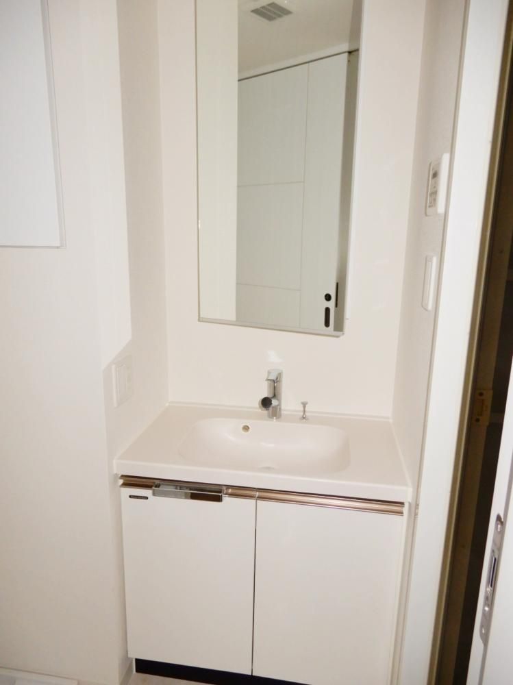 �y���ʏ��z�@