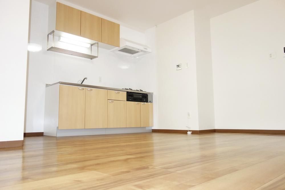 �y���ԁE���r���O�z�@