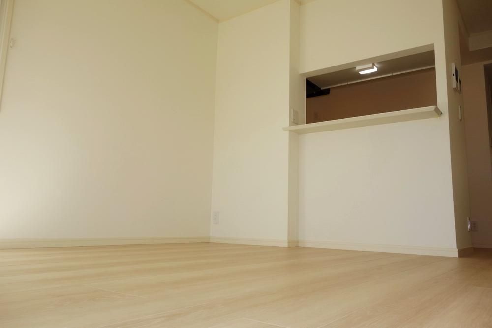 �y���ԁE���r���O�z�@