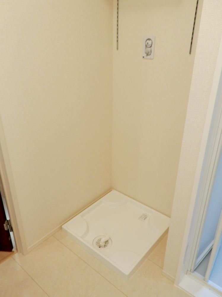 �y���̑��ݔ��z�@