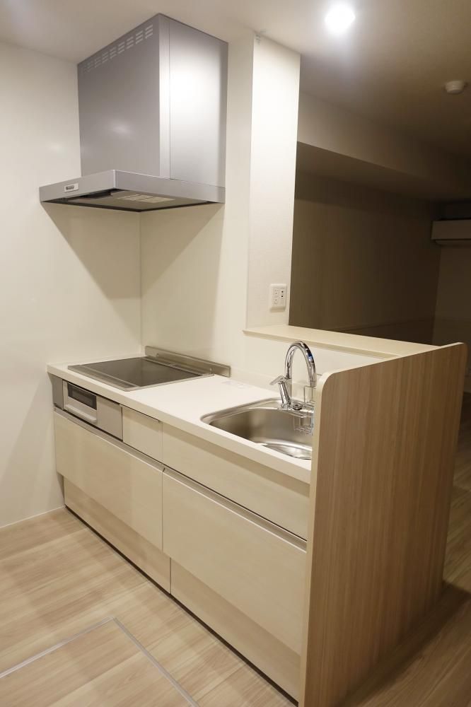 �y�L�b�`���z�@