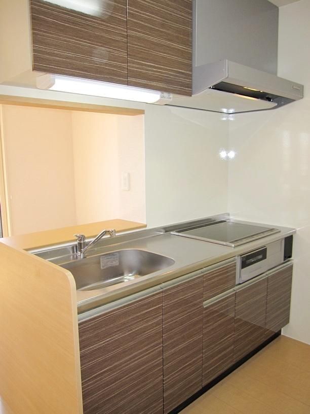 �y�L�b�`���z�@