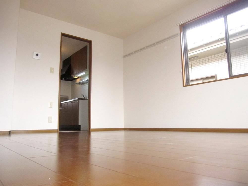 �y�Q���z�@