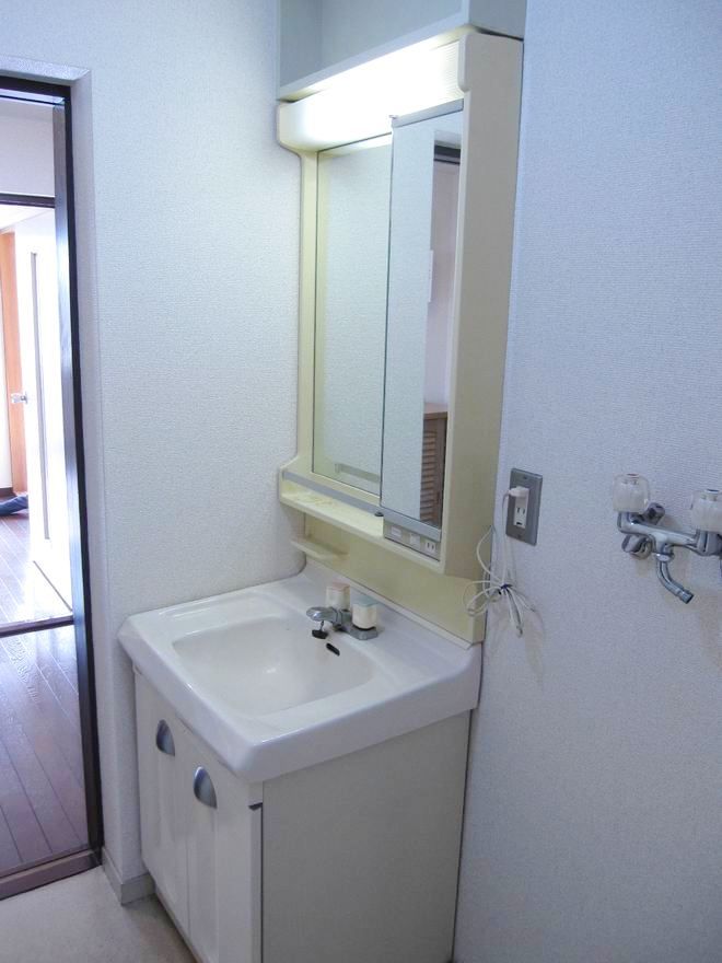 �y���ʏ��z�@