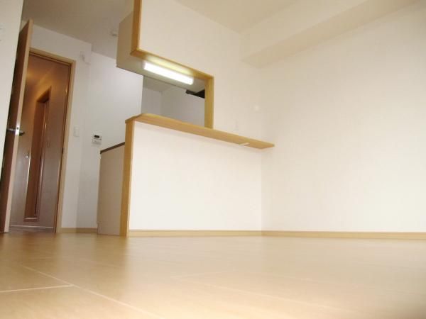 �y���ԁE���r���O�z�@