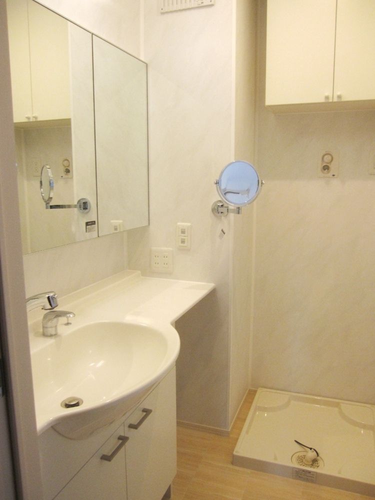 �y���ʏ��z�@