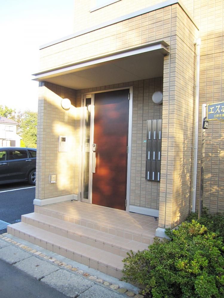 �y�G���g�����X�z�@