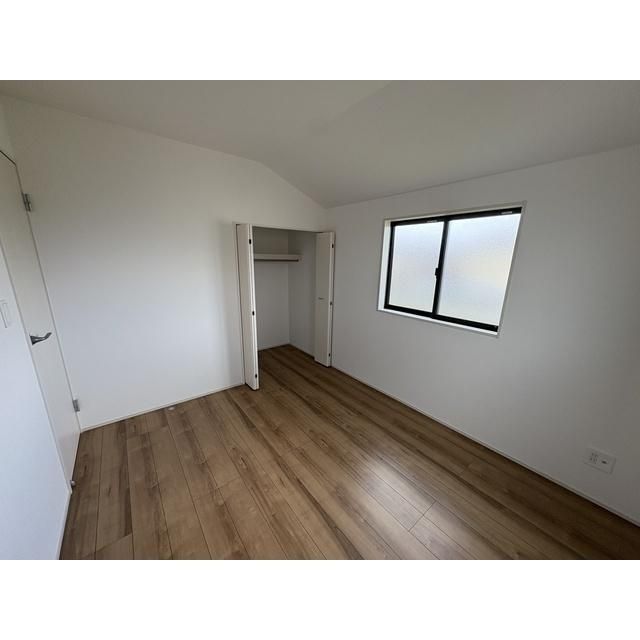 �y���̑��ݔ��z�@