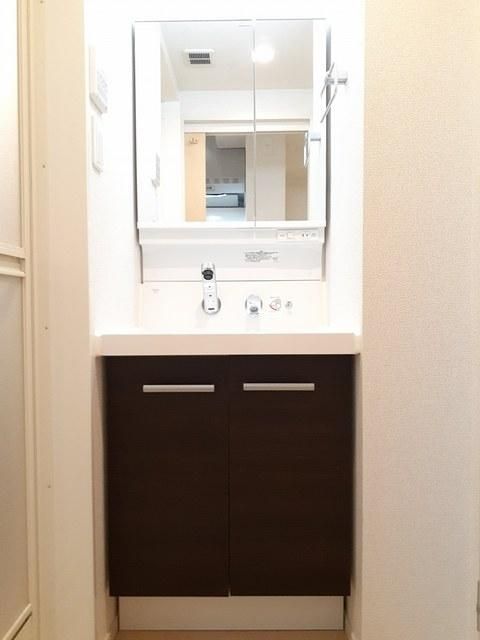 �y���ʏ��z�@