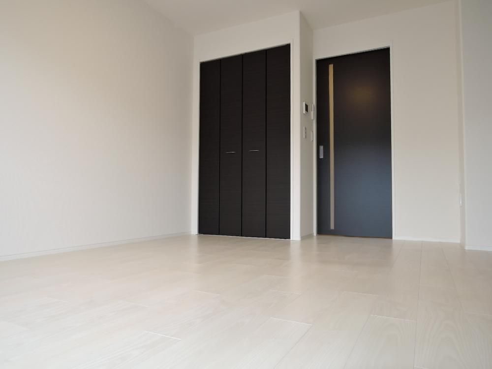 �y�Q���z�@