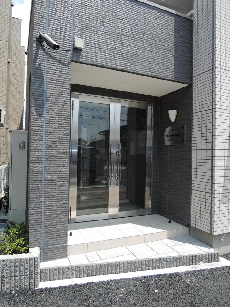 �y�G���g�����X�z�@