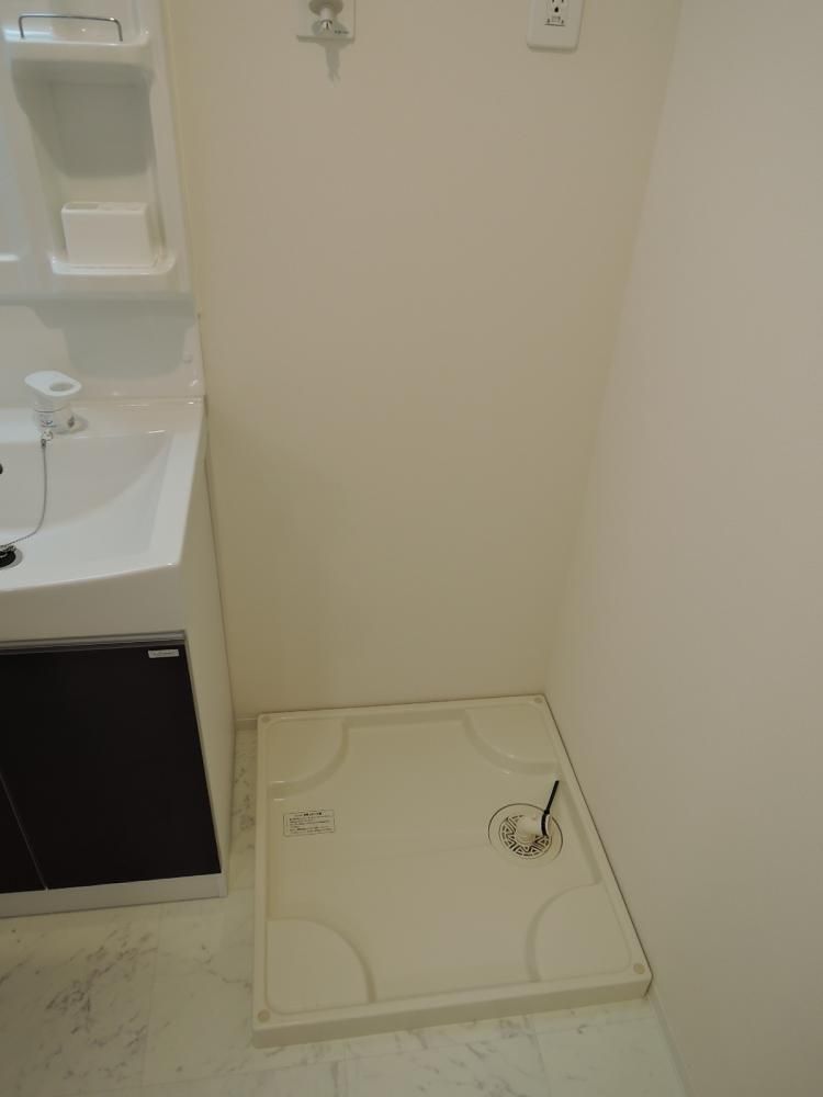 �y���̑��ݔ��z�@