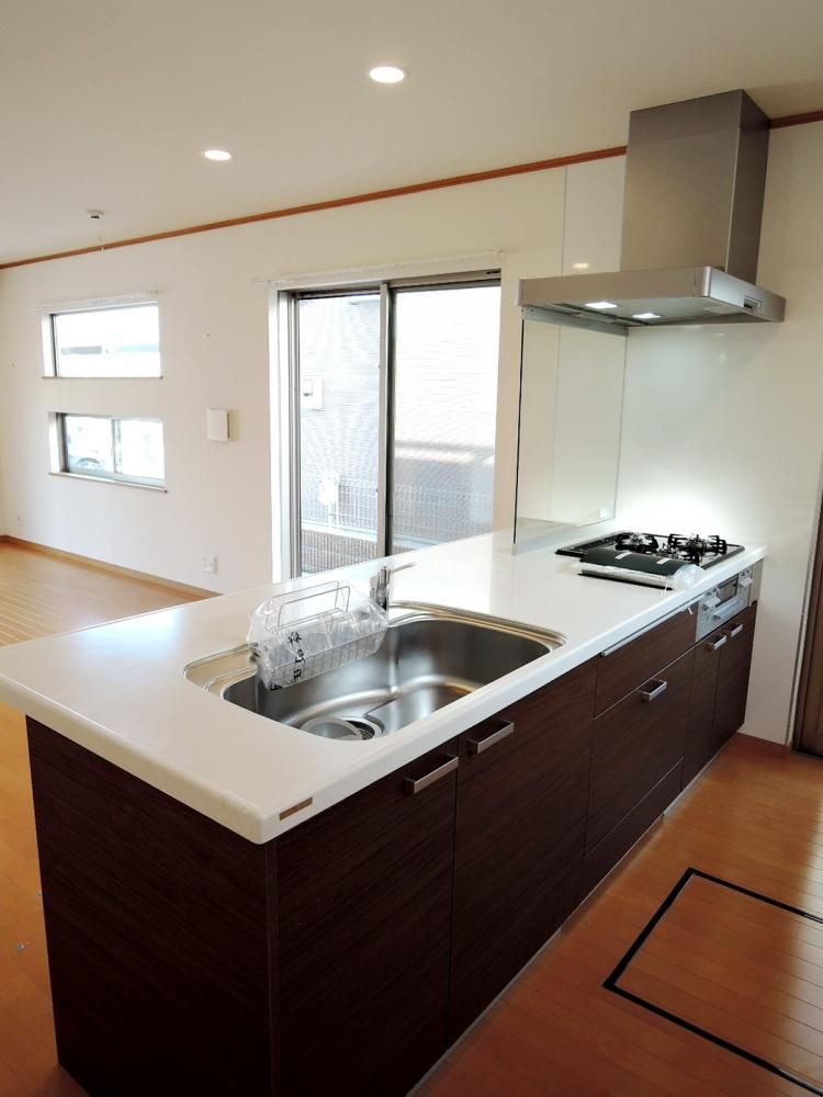 �y�L�b�`���z�@