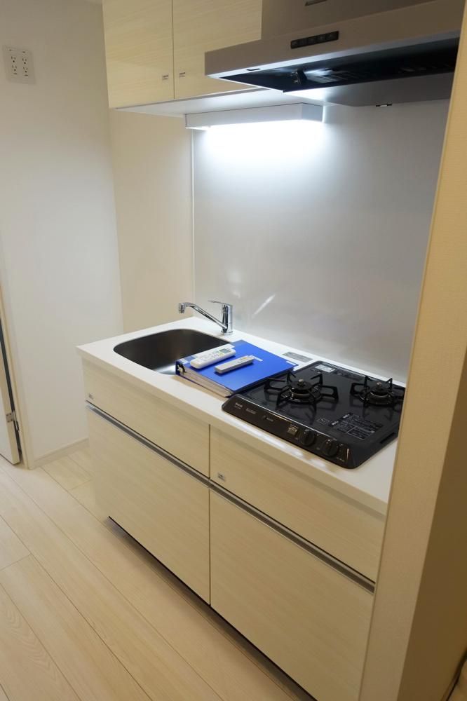 �y�L�b�`���z�@