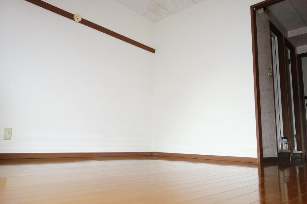 �y���̑��ݔ��z�@