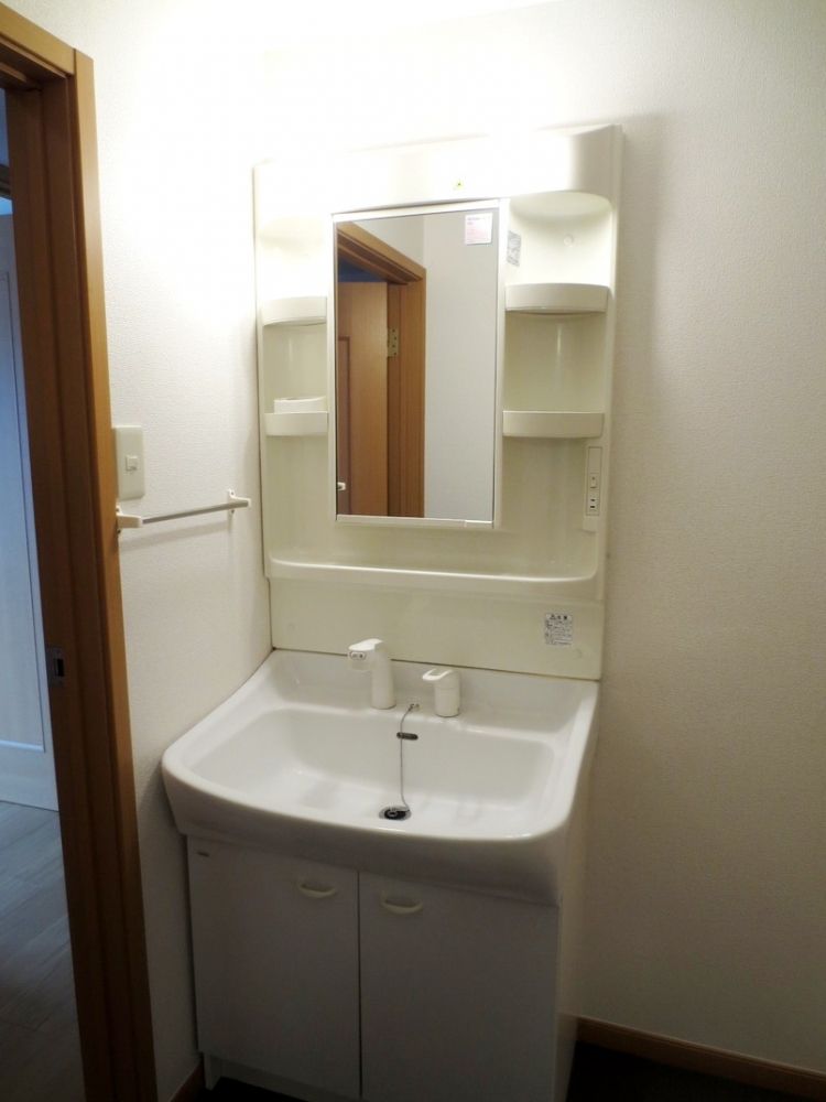 �y���ʏ��z�@