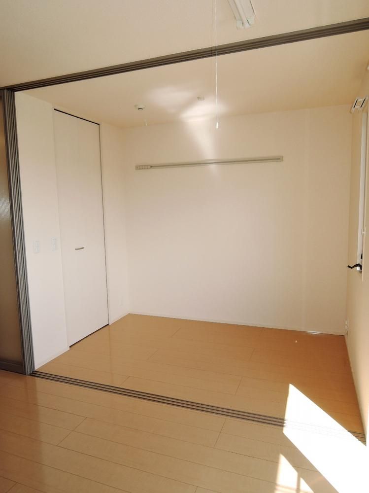 �y�Q���z�@