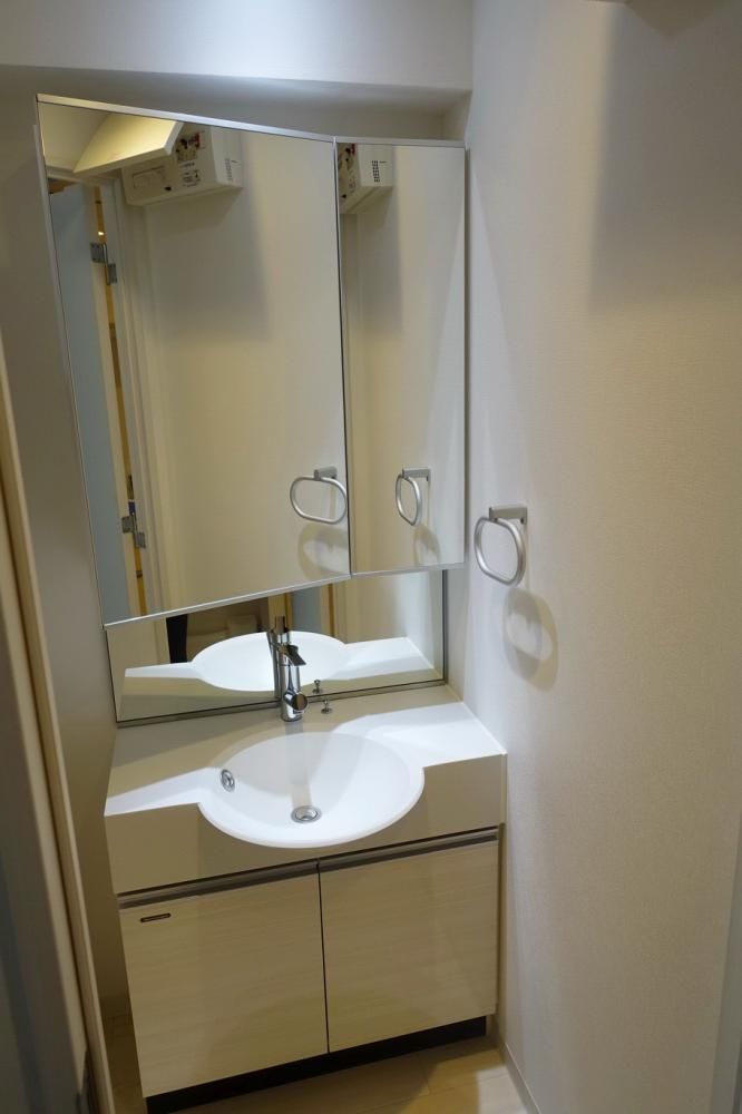 �y���ʏ��z�@