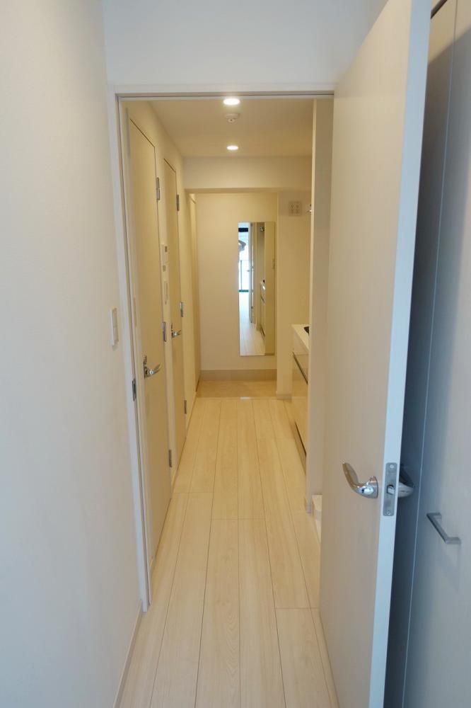 �y�Z�L�����e�B�z�@